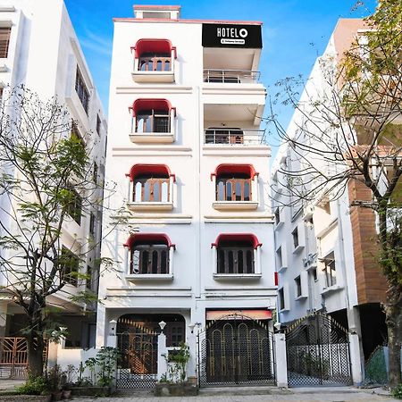 Super Hotel O Biswa Bangla Sarani Calcutá Exterior foto