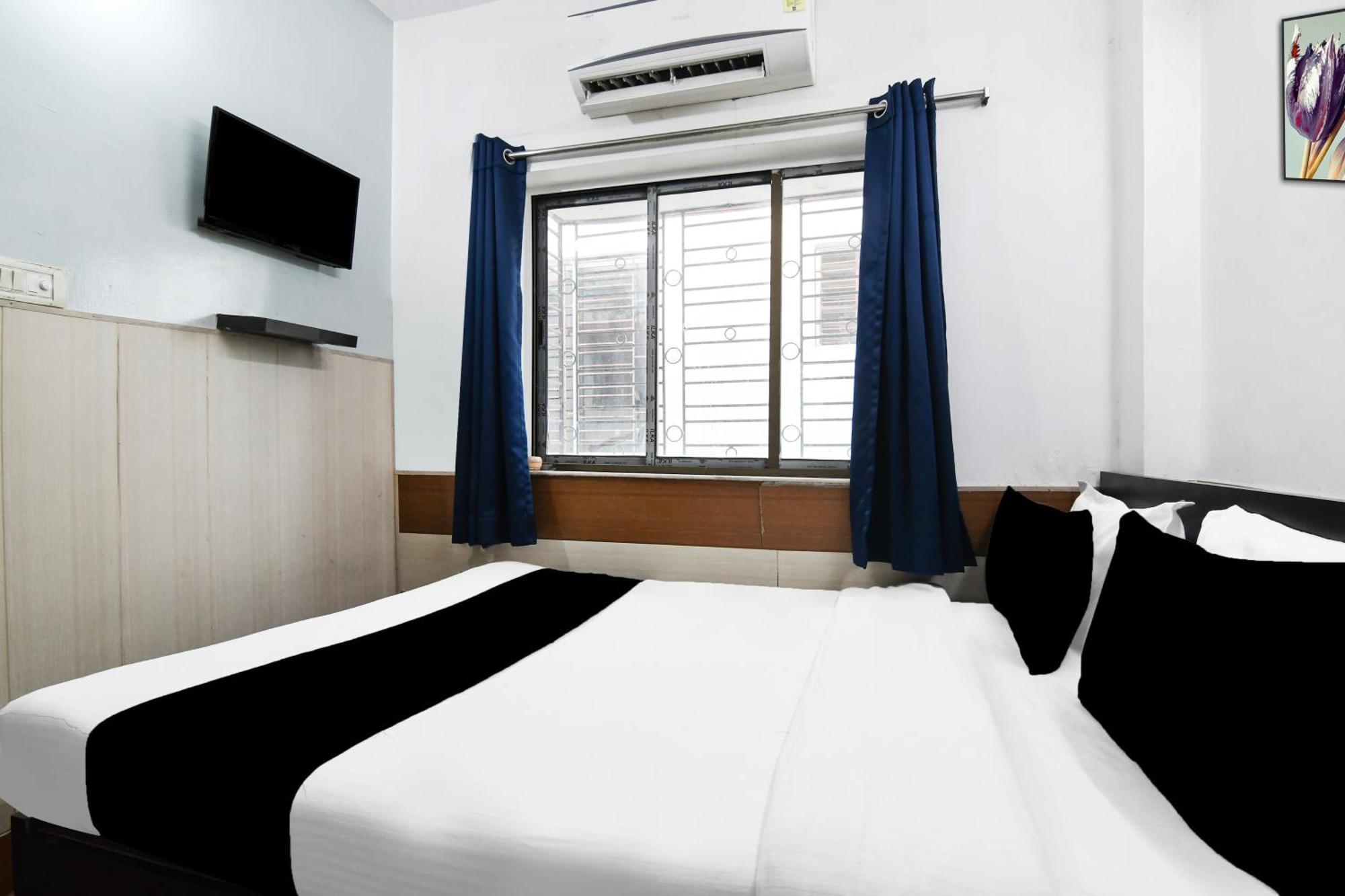 Super Hotel O Biswa Bangla Sarani Calcutá Exterior foto