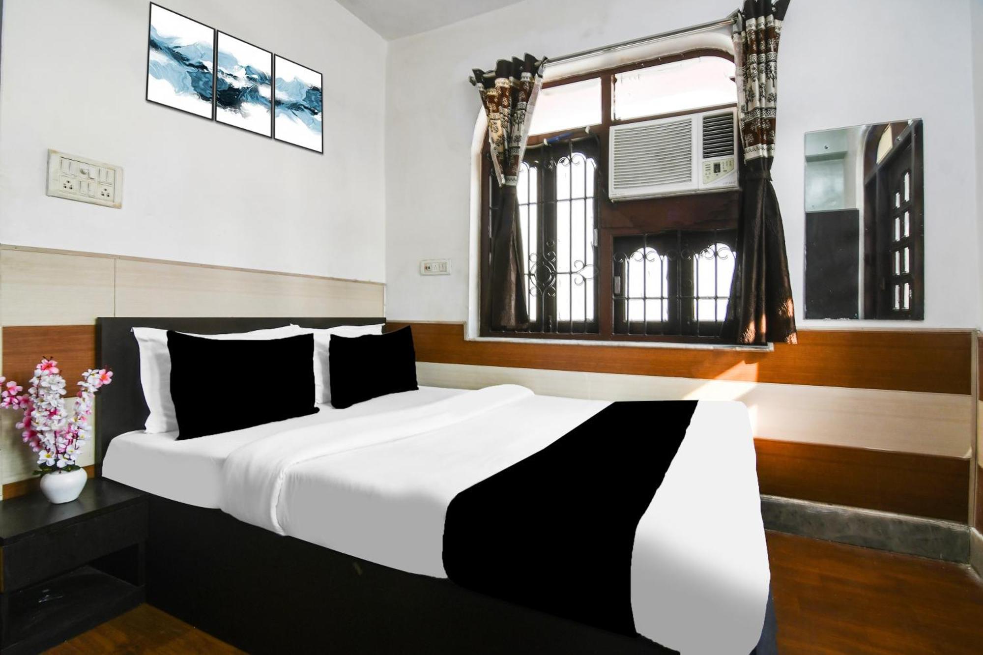 Super Hotel O Biswa Bangla Sarani Calcutá Exterior foto