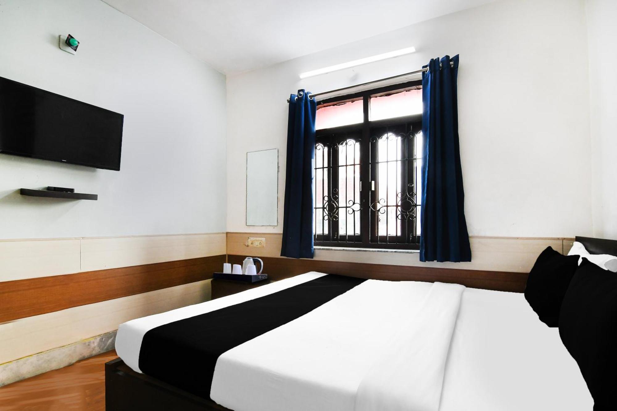 Super Hotel O Biswa Bangla Sarani Calcutá Exterior foto