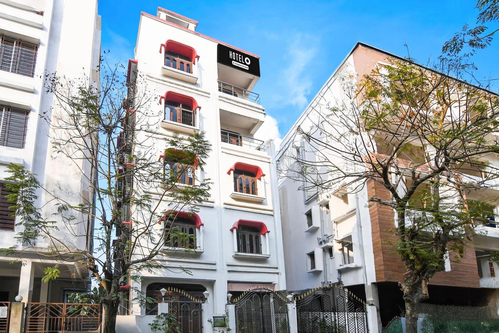 Super Hotel O Biswa Bangla Sarani Calcutá Exterior foto